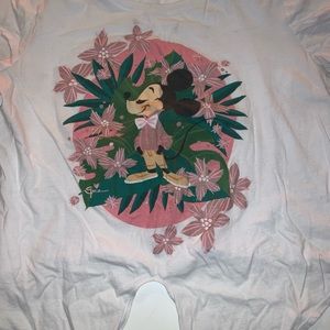 MUST GO!!! Mickey Mouse t-shirt with tie bottom